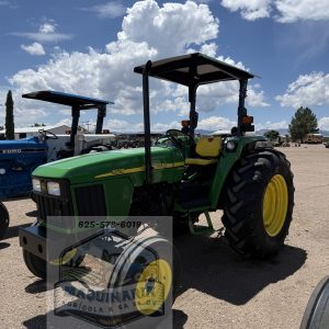 John Deere 5520